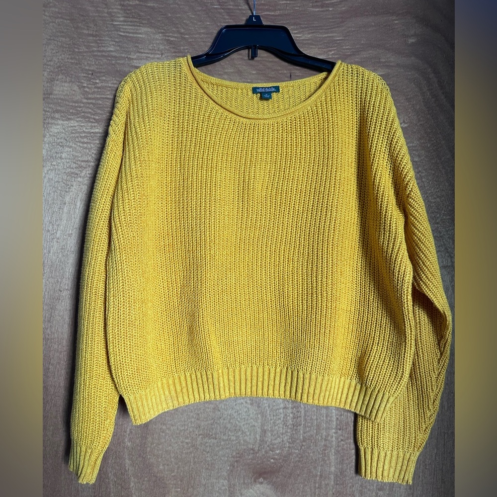 Charlotte Russe Cropped Sweater